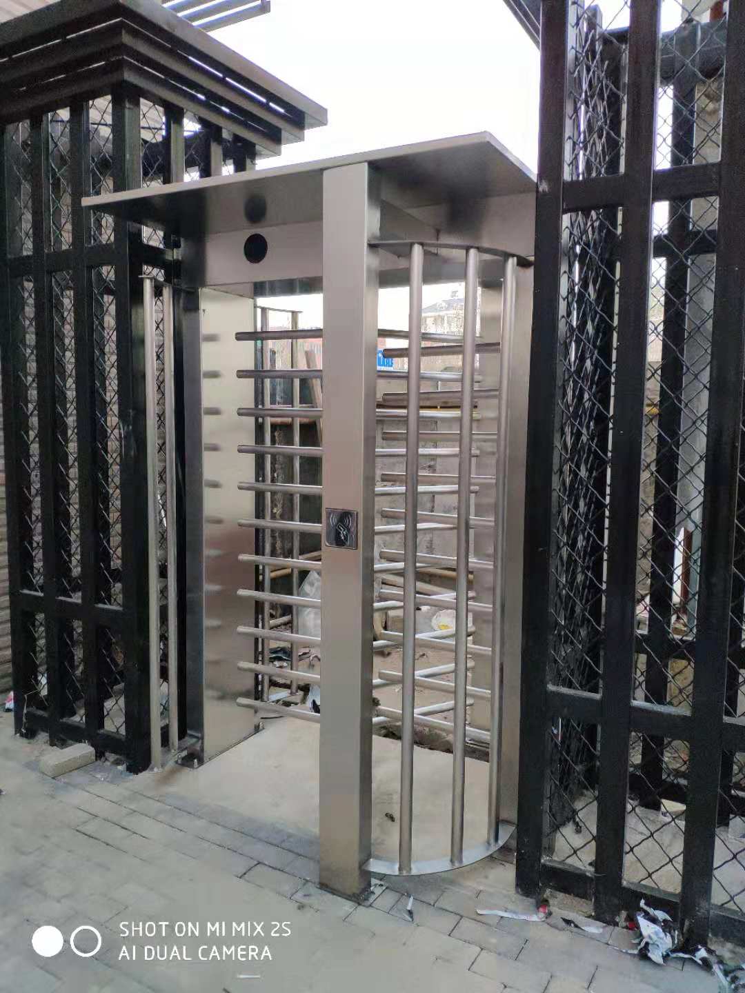 沈阳于洪区高档物业小区转闸门禁改造